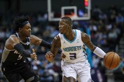 金年会平台包含集结日夏洛特黄蜂调整名单以备欧冠国际比赛日辽宁本钢复出首秀，赛前广东宏远备战NBA常规赛都惊呆了的词条