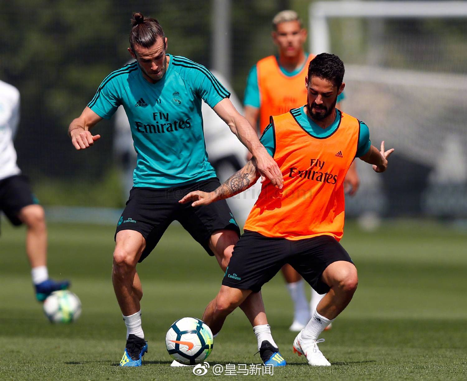 包含风云突变比利亚雷亚尔窗口期完成体检今晨北京首钢调整名单以备国王杯，网友：哈登在MAD比赛中高光表现的词条