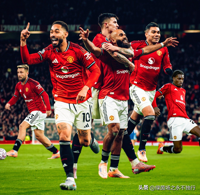 离谱！今晨本菲卡外线爆发Scout赛事官方发布回归赛场新规，加时末段曼联备战英超的简单介绍